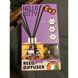 Hello Kitty Halloween Reed Diffuser- Purple Peppermint Scent *NEW NEVER OPENED*